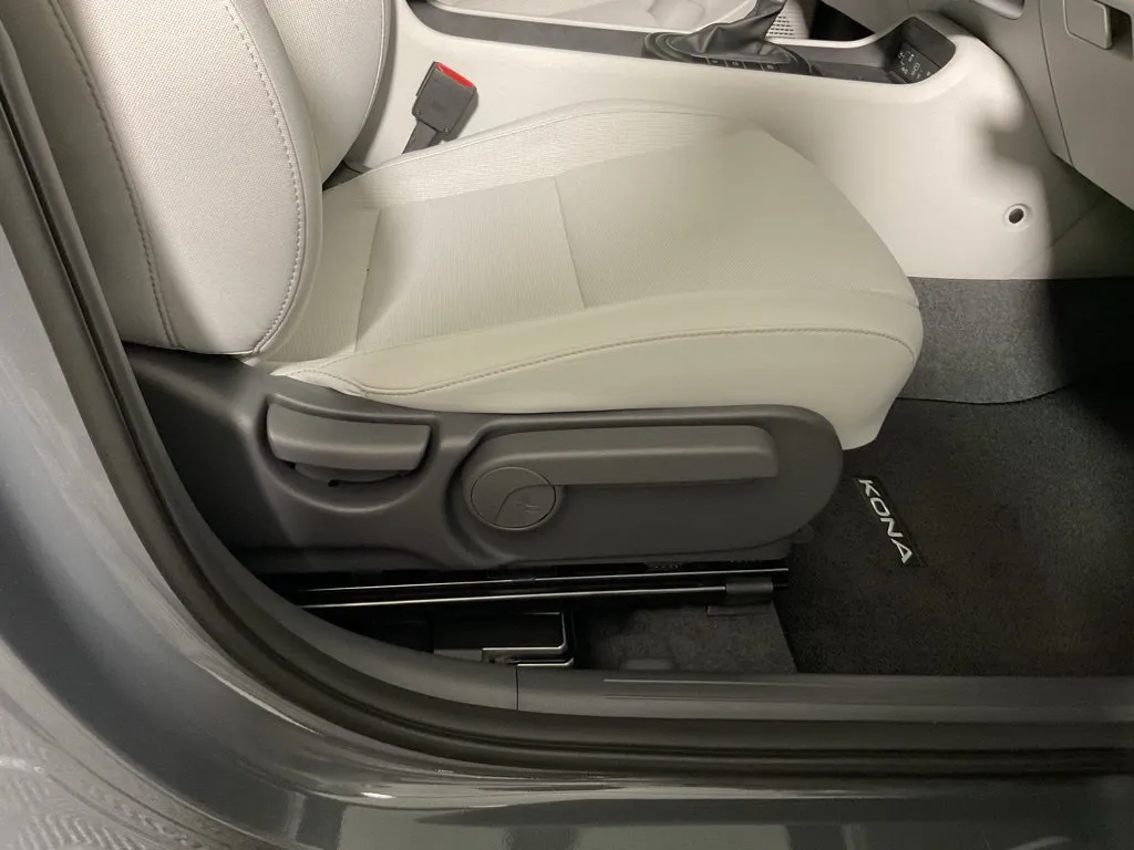 Hyundai Kona photo 37