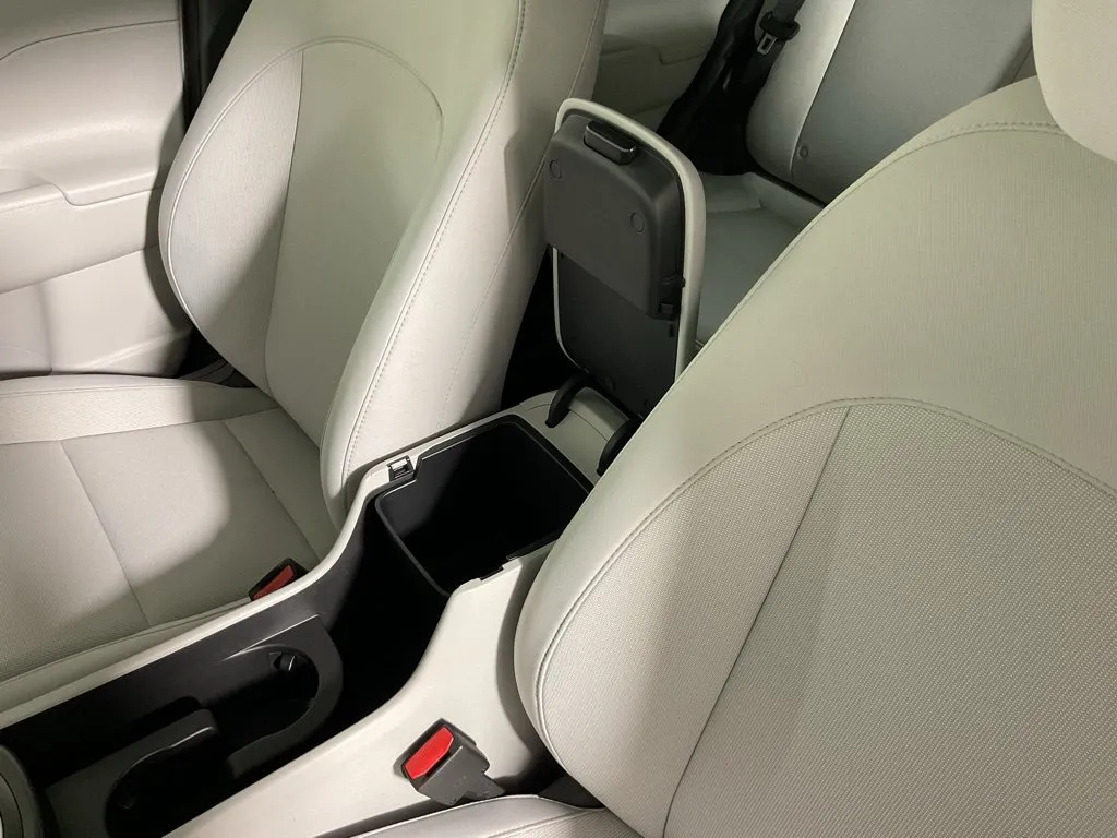 Hyundai Kona photo 30