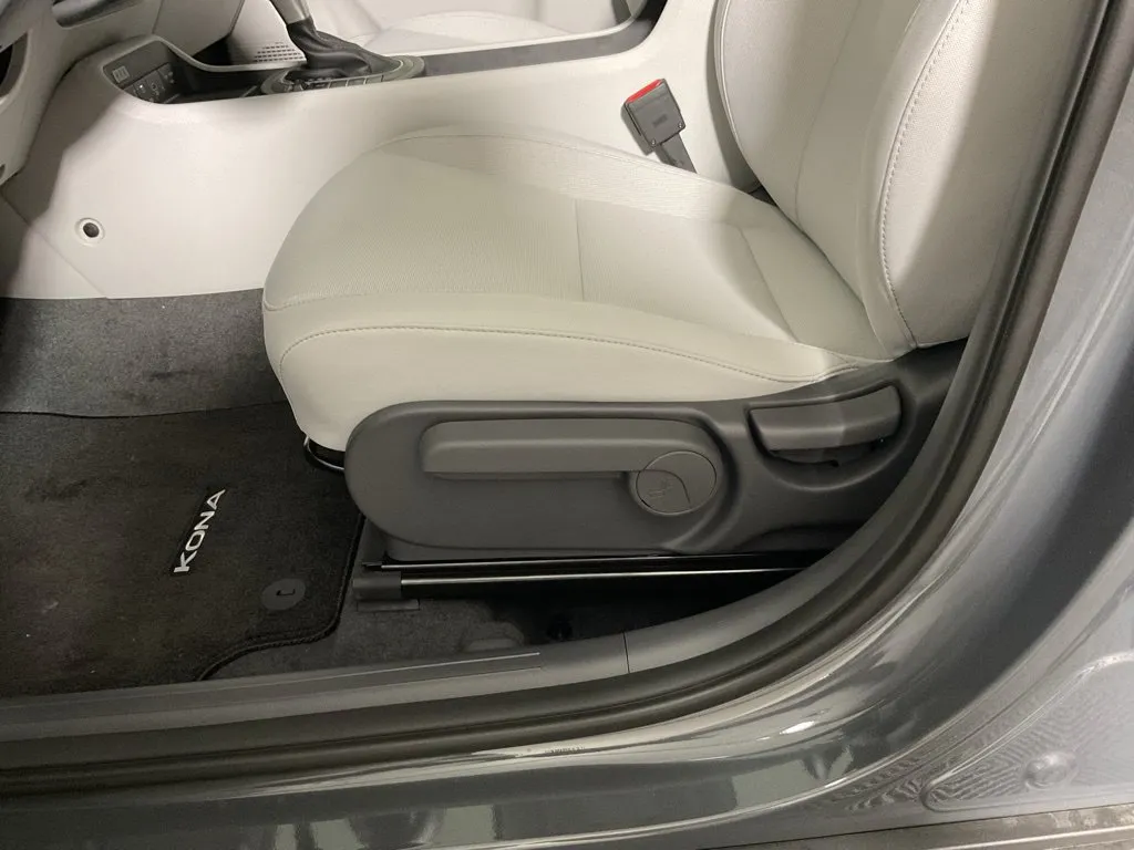Hyundai Kona photo 21