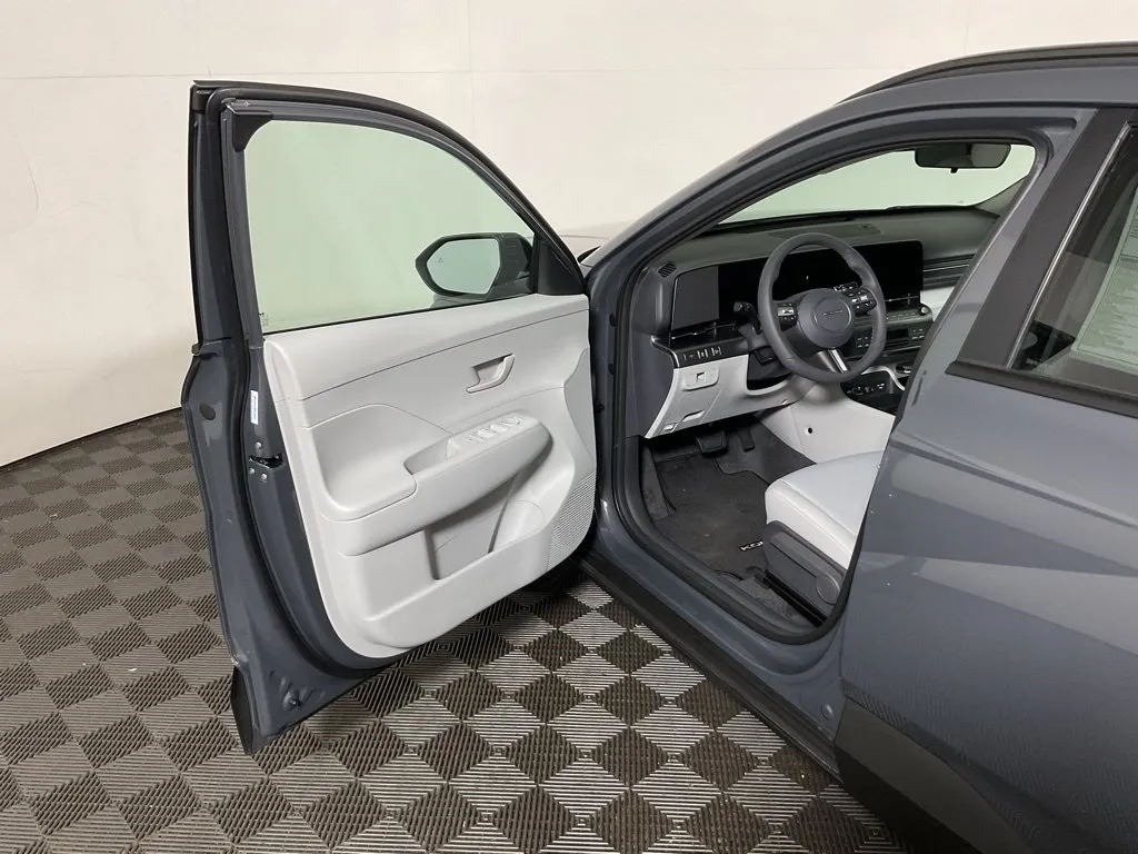 Hyundai Kona photo 18