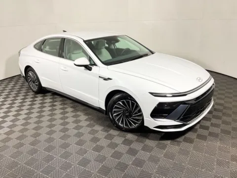 Another view of 2025 Hyundai Sonata Hybrid SEL for sale in Athens, OH at Don Wood Hyundai