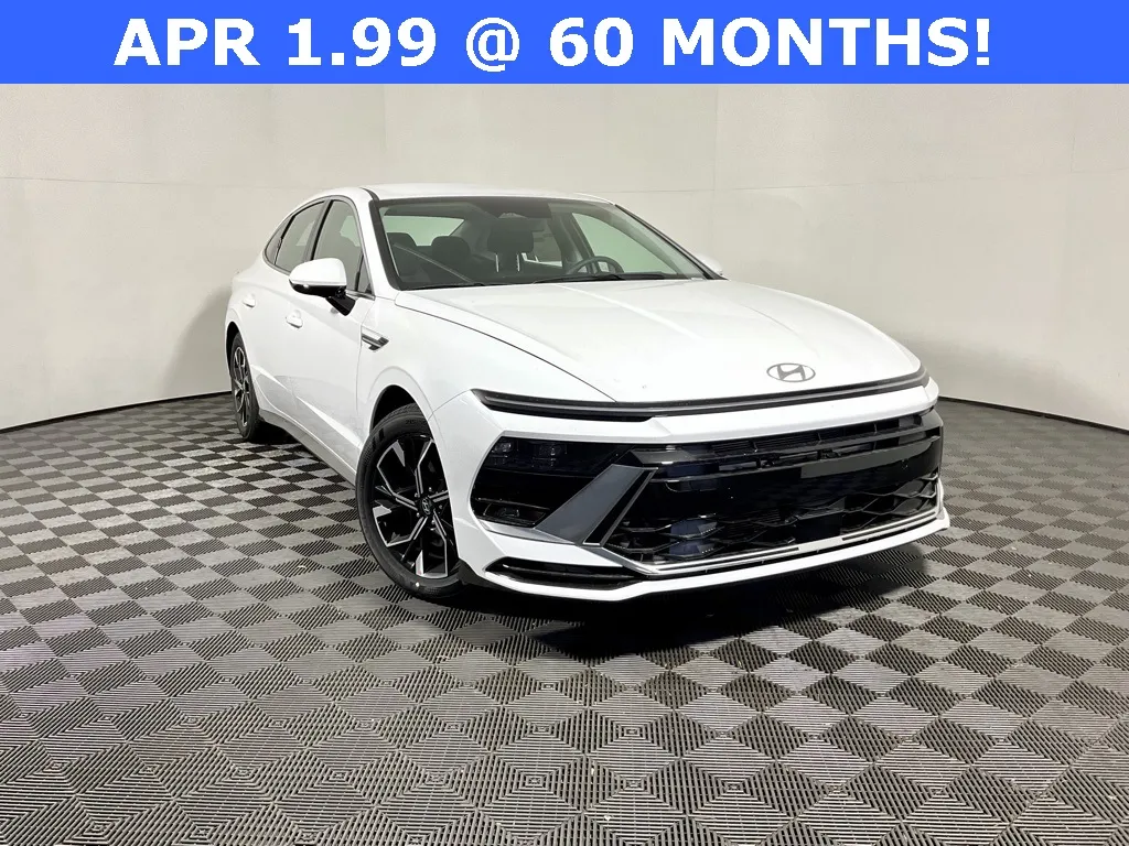 White 2025 Hyundai Sonata SEL for sale in Athens, OH