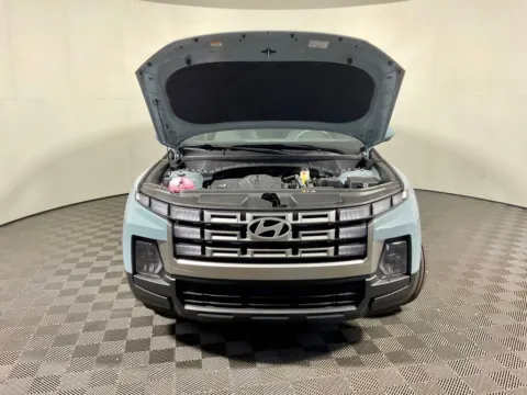 More photos of 2025 Hyundai Santa Cruz SE at Don Wood Hyundai, OH
