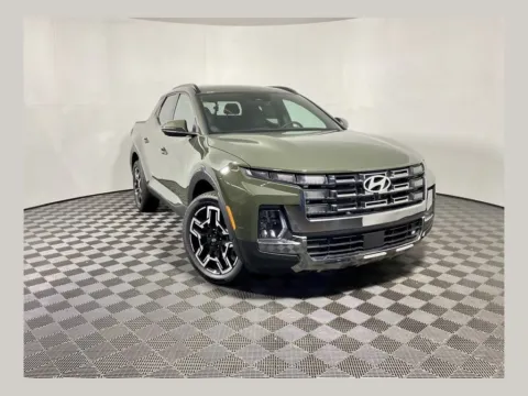 Green 2025 Hyundai Santa Cruz Limited for sale in Athens, OH