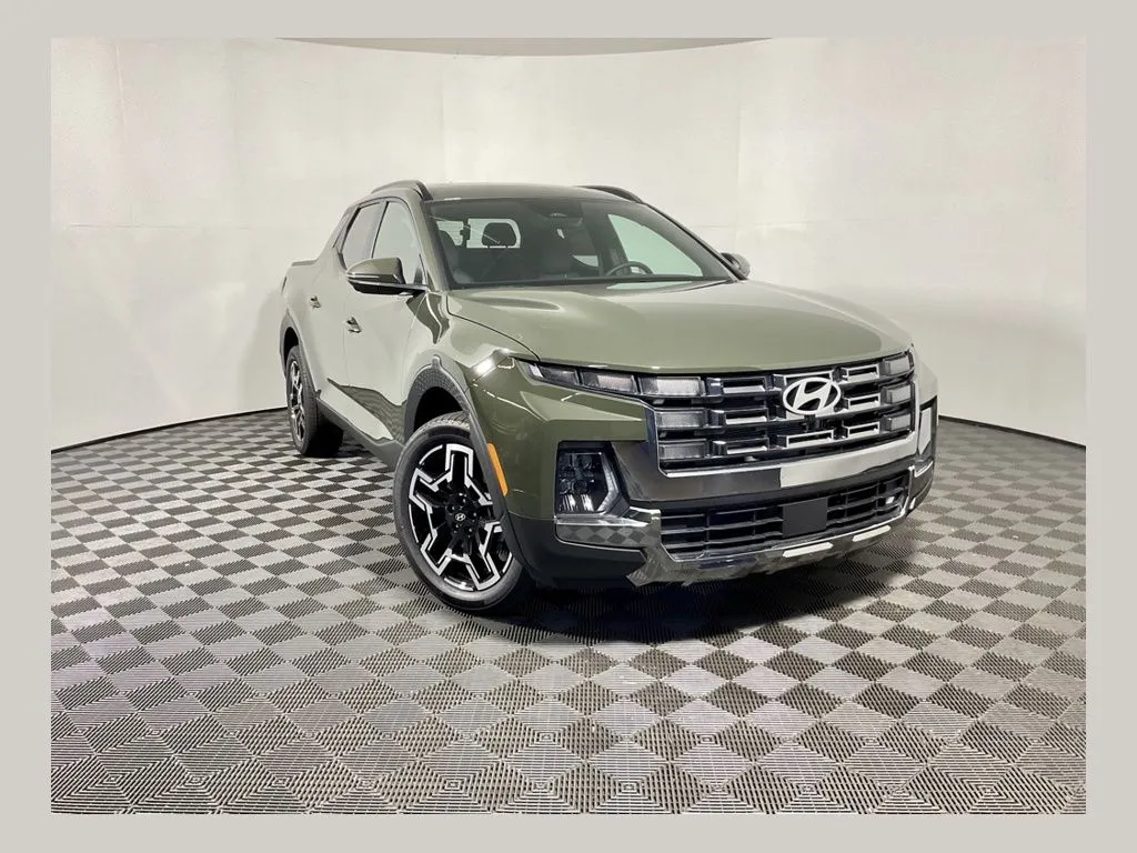Green 2025 Hyundai Santa Cruz Limited for sale in Athens, OH