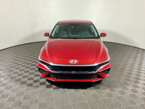 More photos of 2025 Hyundai Elantra SE at Don Wood Hyundai, OH