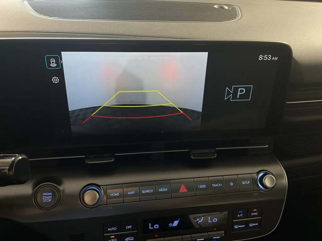 Hyundai Kona photo 2