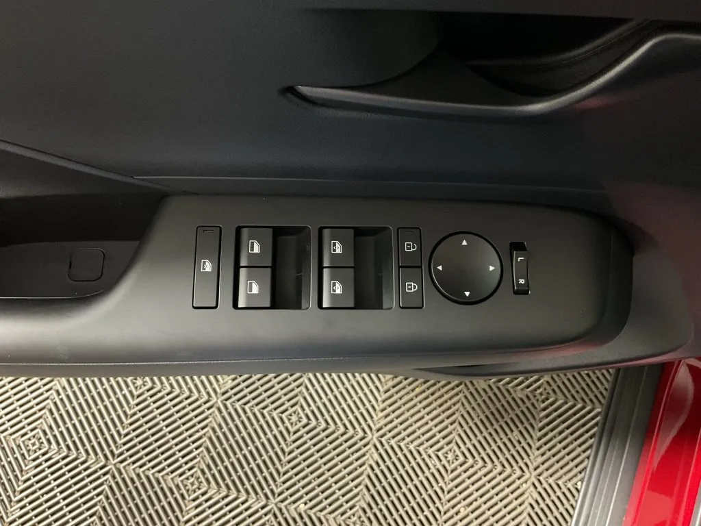 Hyundai Kona photo 19