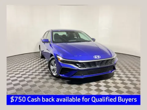 Blue 2025 Hyundai Elantra SE for sale in Athens, OH
