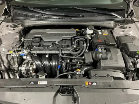 More photos of 2025 Hyundai Elantra SE at Don Wood Hyundai, OH
