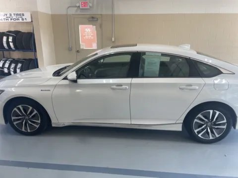 More photos of 2020 Honda Accord Hybrid EX-L at Don Wood Hyundai, OH