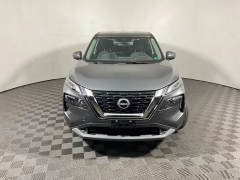 More photos of 2023 Nissan Rogue SV at Don Wood Hyundai, OH