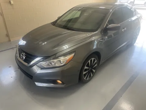 Another view of 2018 Nissan Altima 2.5 SV for sale in Athens, OH at Don Wood Hyundai