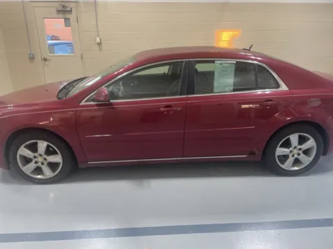 More photos of 2011 Chevrolet Malibu LT at Don Wood Hyundai, OH