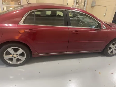 More photos of 2011 Chevrolet Malibu LT at Don Wood Hyundai, OH