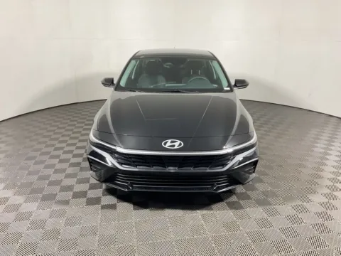 More photos of 2025 Hyundai Elantra SE at Don Wood Hyundai, OH