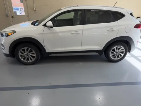 More photos of 2017 Hyundai Tucson Eco at Don Wood Hyundai, OH