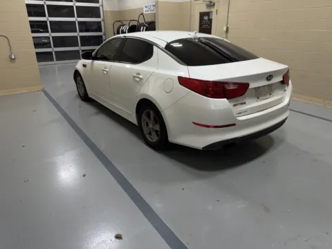 More photos of 2015 Kia Optima LX at Don Wood Hyundai, OH