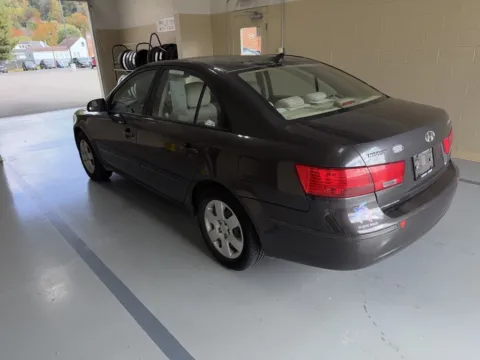 More photos of 2010 Hyundai Sonata GLS at Don Wood Hyundai, OH