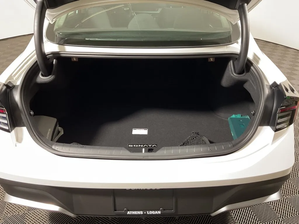 Hyundai Sonata photo 15