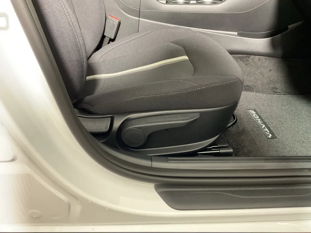 Hyundai Sonata photo 37