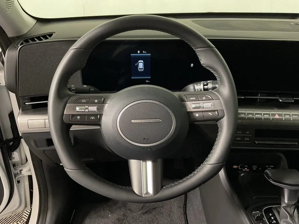 Hyundai Kona photo 24