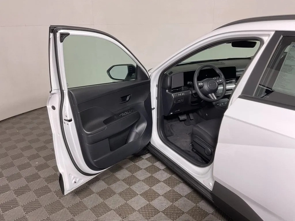 Hyundai Kona photo 18