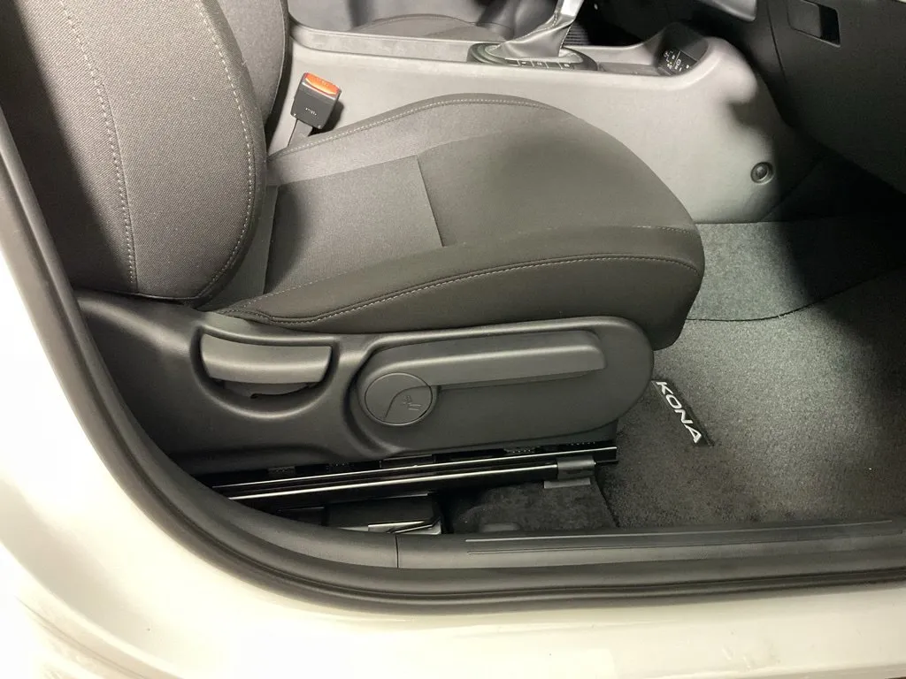 Hyundai Kona photo 37
