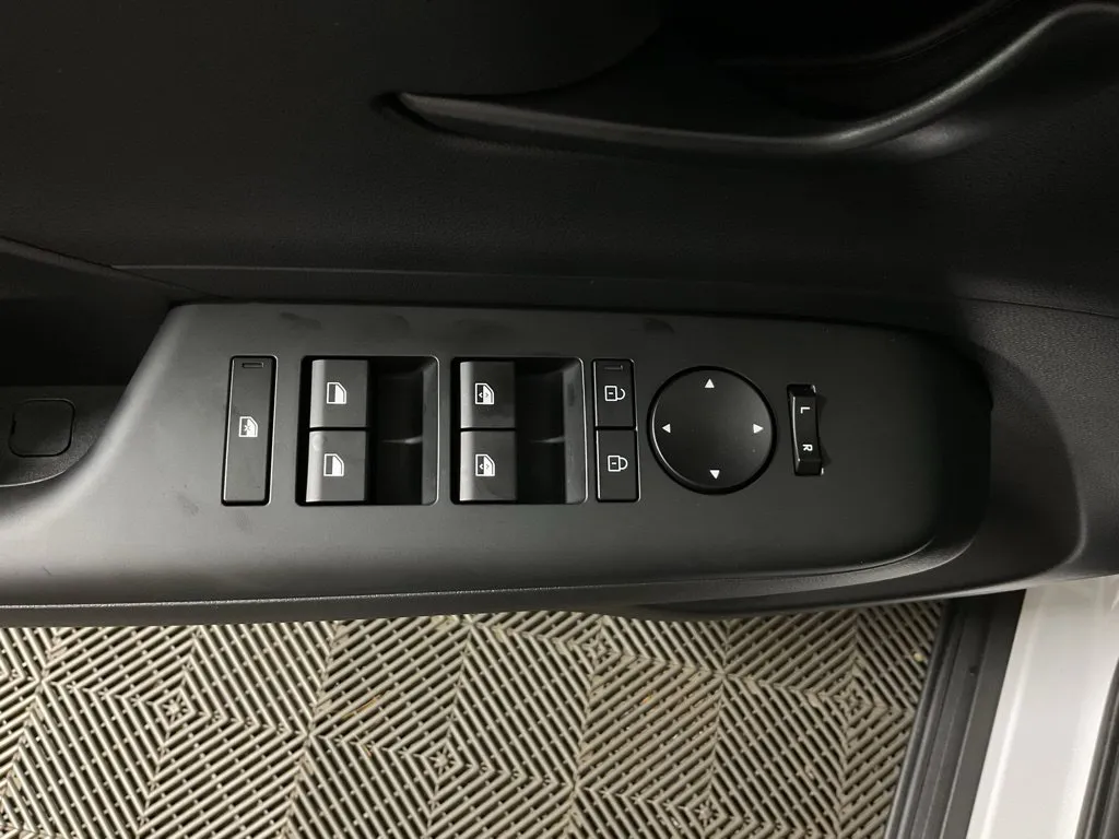 Hyundai Kona photo 19