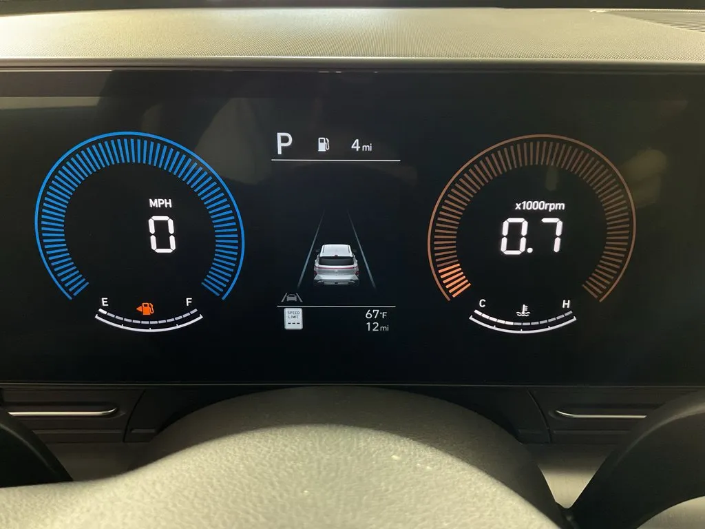 Hyundai Kona photo 25