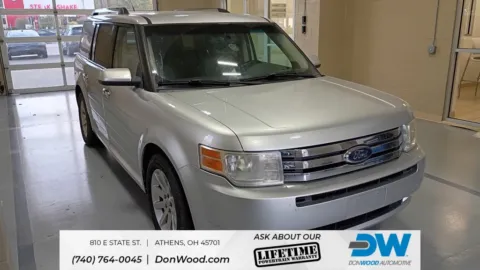 Silver 2010 Ford Flex SEL for sale in Athens, OH