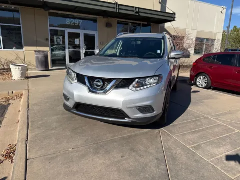 More photos of 2016 Nissan Rogue SV at AutoTrek, CO