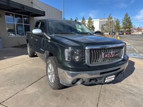 More photos of 2013 GMC Sierra 1500 SLE at AutoTrek, CO