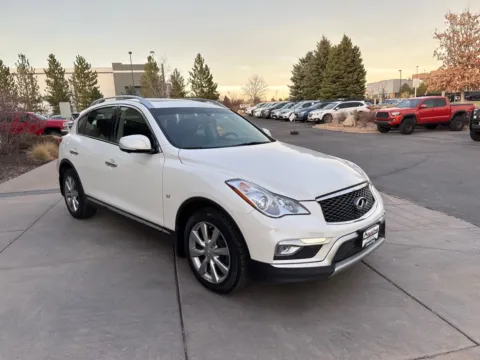 More photos of 2017 INFINITI QX50 at AutoTrek, CO