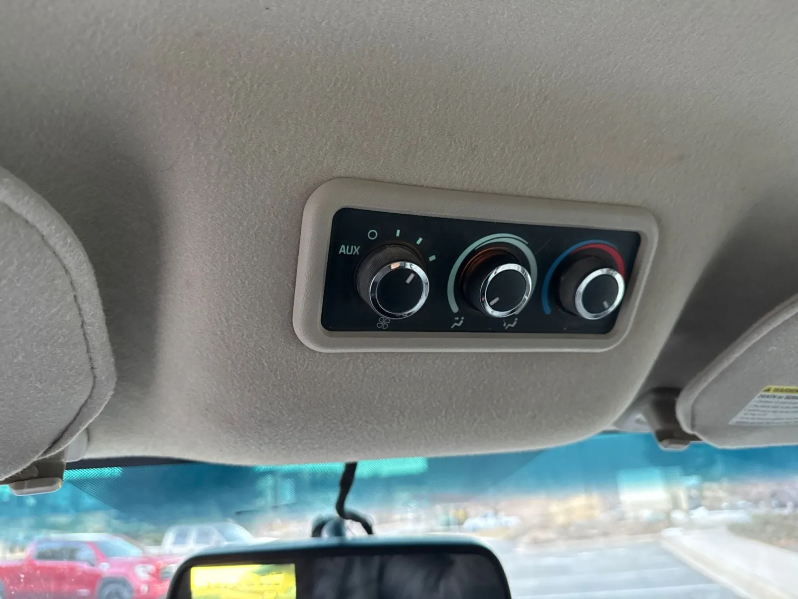 2015 Chevrolet Express Passenger LS - Photo 25
