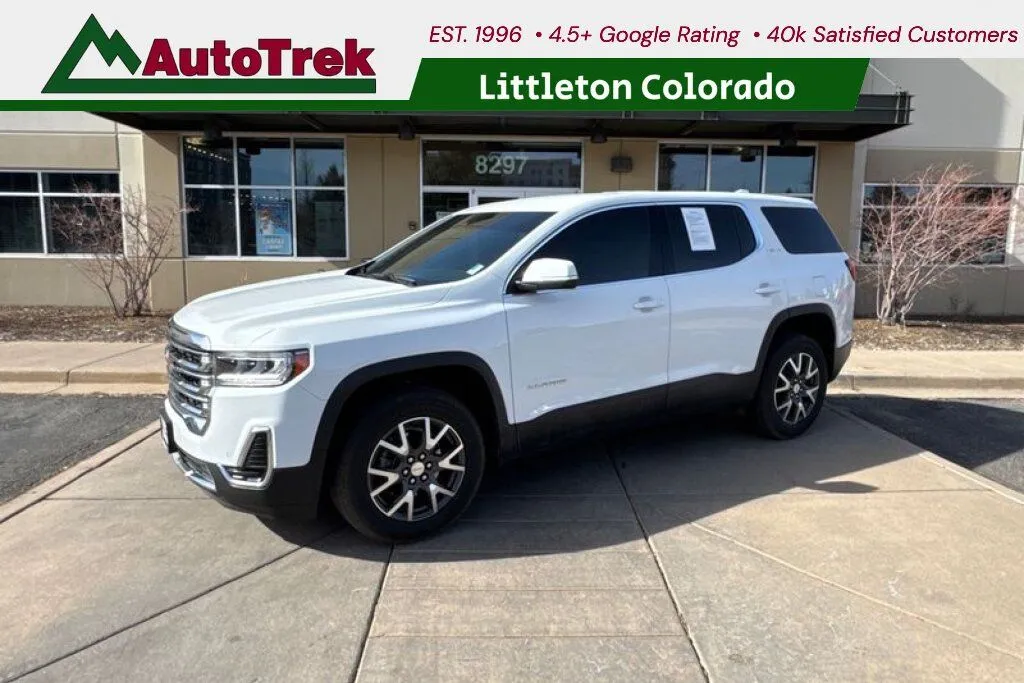 White 2023 GMC Acadia AWD SLE for sale in Littleton, CO