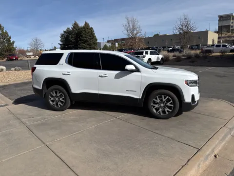 More photos of 2023 GMC Acadia AWD SLE at AutoTrek, CO
