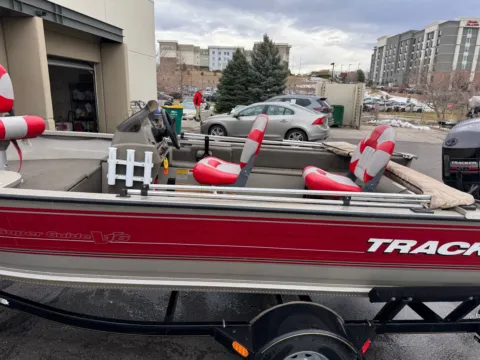 More photos of 2002 Tracker Marine at AutoTrek, CO