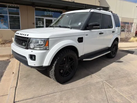 Photos of 2016 Land Rover LR4 HSE LUX for sale in Littleton, CO at AutoTrek