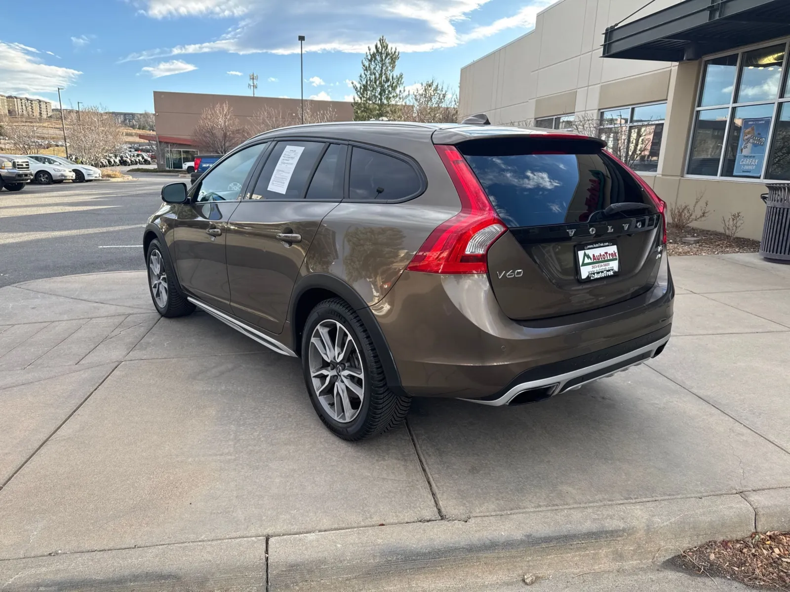 2016 Volvo V60 Base - Photo 8