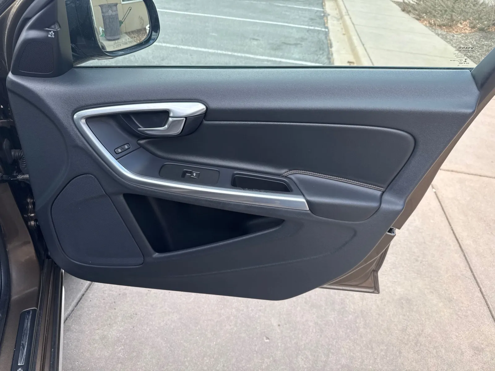 2016 Volvo V60 Base - Photo 15