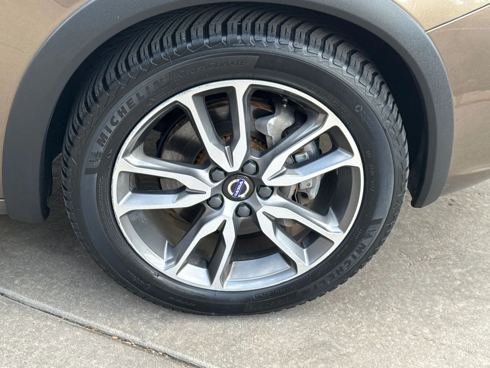 2016 Volvo V60 Base - Photo 14