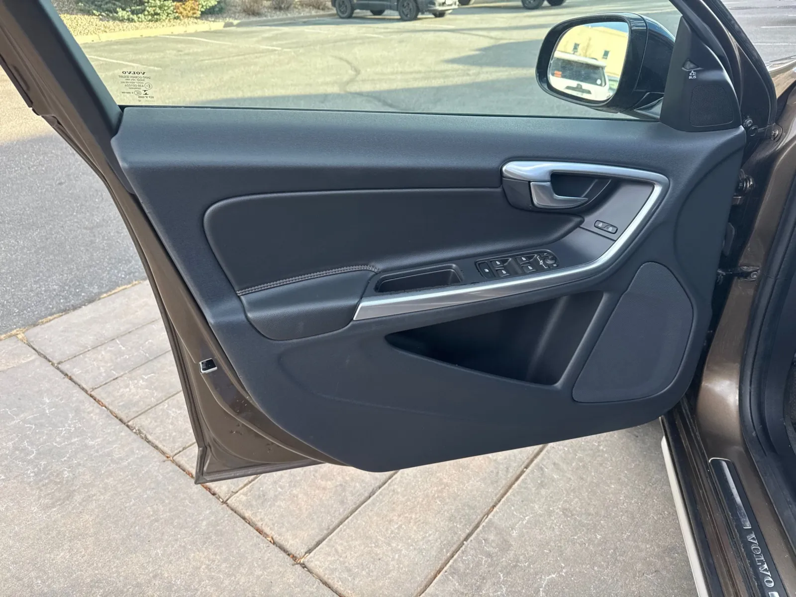 2016 Volvo V60 Base - Photo 27