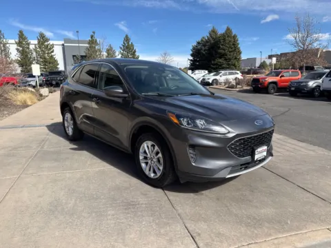 More photos of 2020 Ford Escape SE at AutoTrek, CO