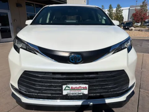 More photos of 2021 Toyota Sienna XLE VMI Mobility Van at AutoTrek, CO