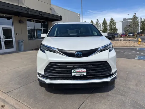 More photos of 2021 Toyota Sienna XLE VMI Mobility Van at AutoTrek, CO