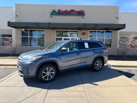 Blue 2018 Toyota Highlander XLE for sale in Littleton, CO