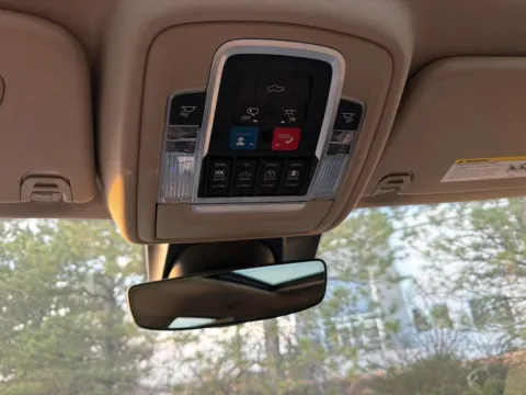 More photos of 2019 Ram 1500 Limited Crew Cab 4x4 5'7" Box at AutoTrek, CO