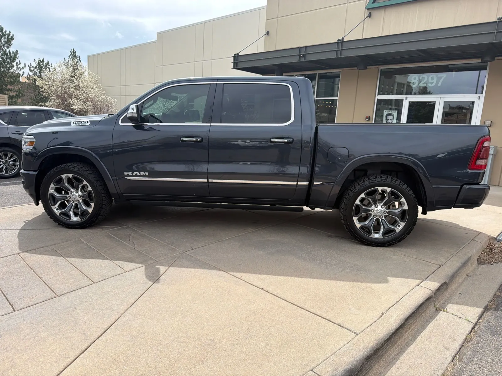 2019 RAM Ram 1500 Pickup Limited - Photo 9