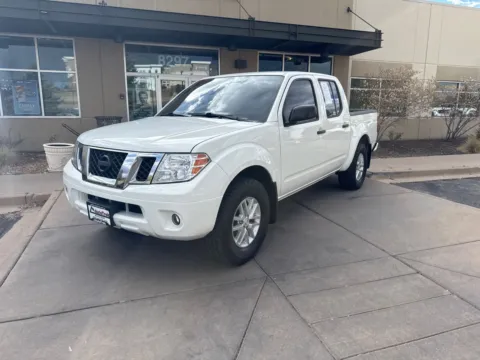 Photos of 2021 Nissan Frontier Crew Cab SV 4x4 for sale in Littleton, CO at AutoTrek